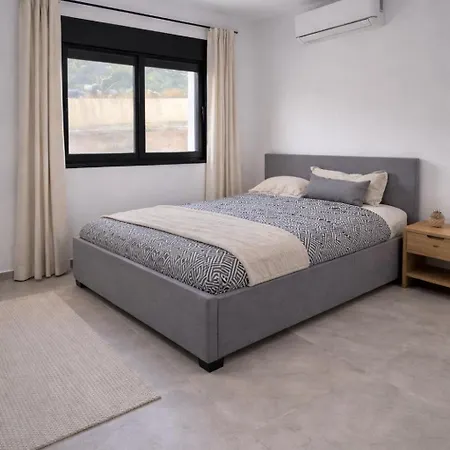 Sani Petra Retreat - Luxury In Sani With Private Pool And Large Garden *