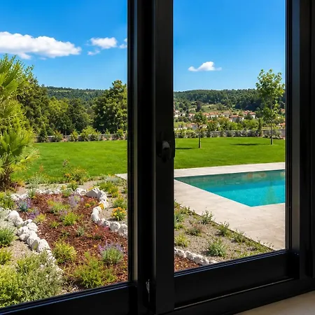 Sani Petra Retreat - Luxury In Sani With Private Pool And Large Garden
