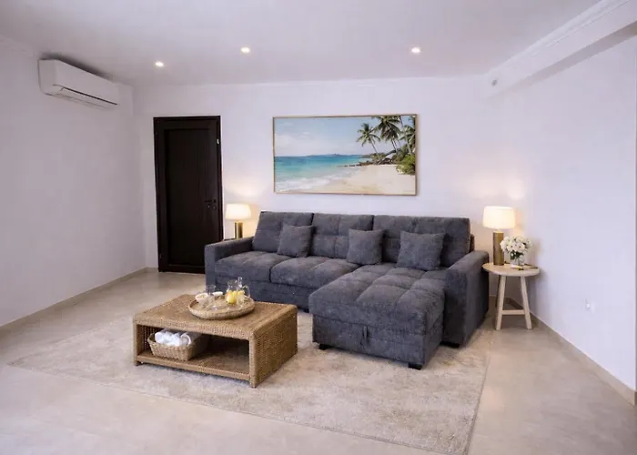 Βίλα Sani Petra Retreat - Luxury In Sani With Private Pool And Large Garden *